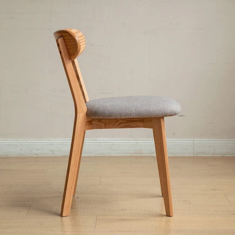 Premium Solid Wood Dining Chair with Exceptional Craftsmanship for Comfortable Seating