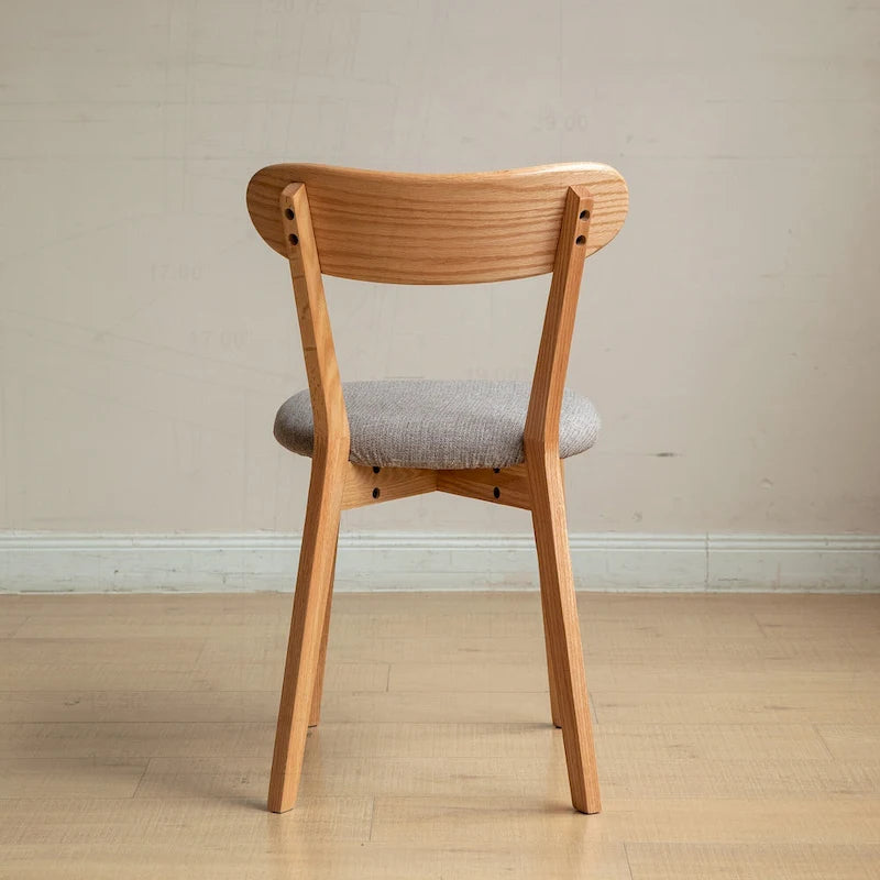 Premium Solid Wood Dining Chair with Exceptional Craftsmanship for Comfortable Seating